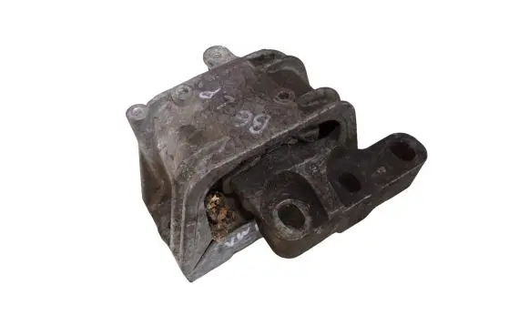Volkswagen PASSAT B6 Engine mount bracket 1K0199262P