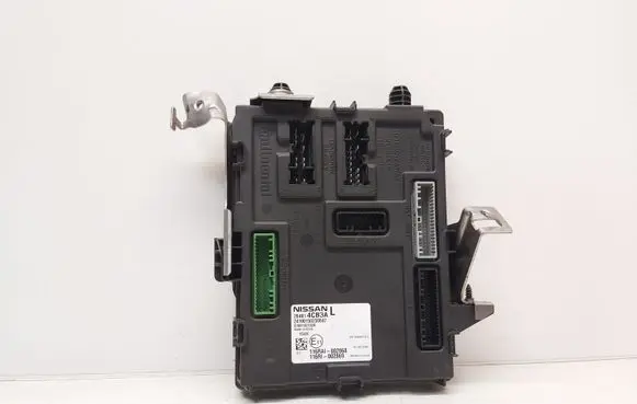 Nissan X-Trail T32 Comfort/convenience module 284B14CB3A
