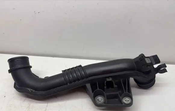 Audi A4 S4 B8 8K Intercooler hose/pipe 8K0145673L