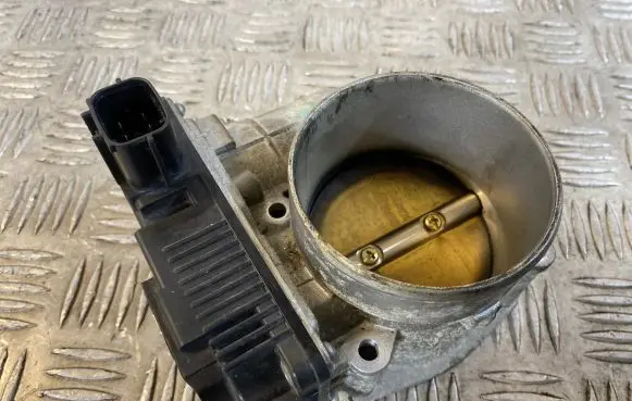 Nissan Murano Z50 Throttle valve SERA57601 P4Z201