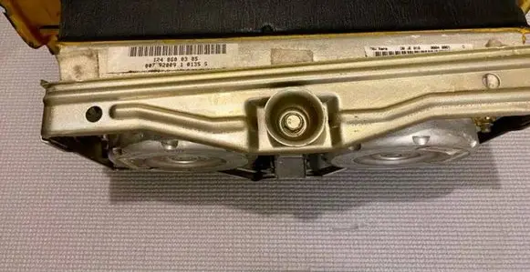 Mercedes-Benz E W124 Passenger airbag 1248600305