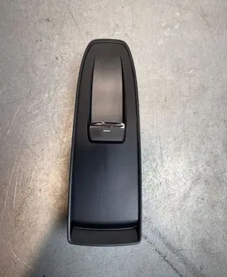 Subaru XV II Electric window control switch 83071FL210