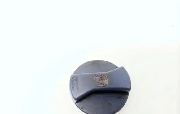 Volkswagen II LT Coolant expansion tank/reservoir cap 1J0121321B