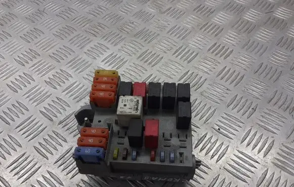 Fiat Croma Fuse box cover 51738105