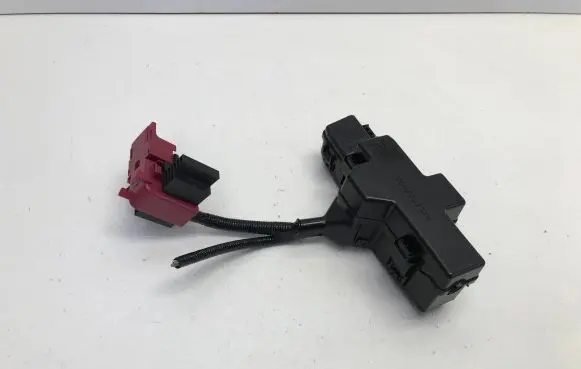 Toyota RAV 4 (XA50) Positive cable (battery) 8266242720