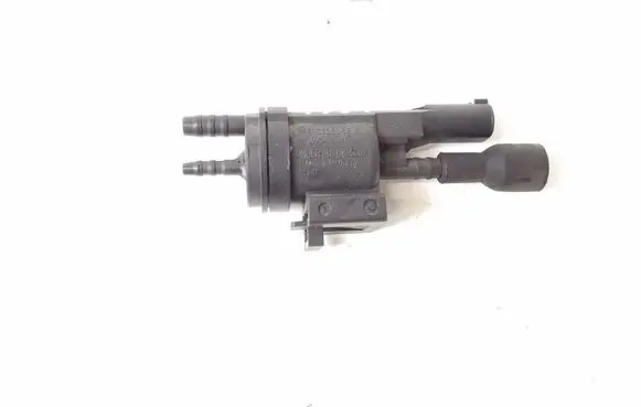 Infiniti Q30 Turbo solenoid valve A0025407097