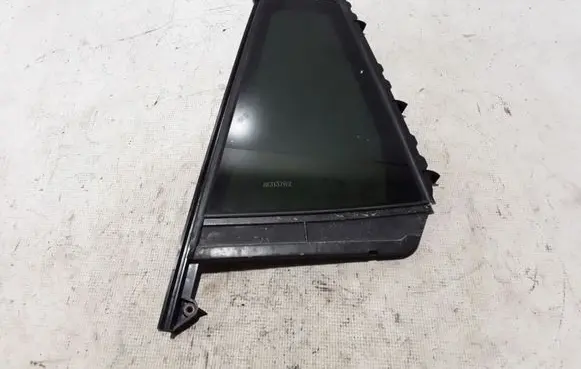 BMW X3 G01 Rear vent window glass 7410055