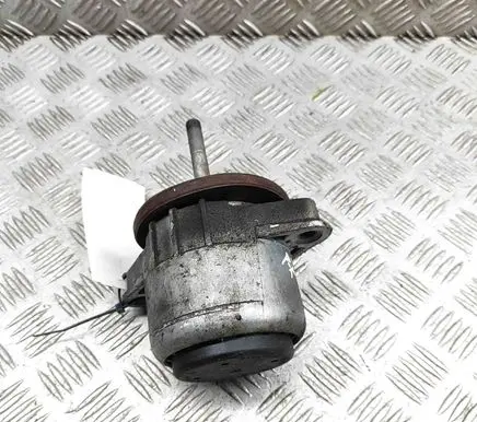 Porsche Panamera (970) Engine mount bracket 94837505903