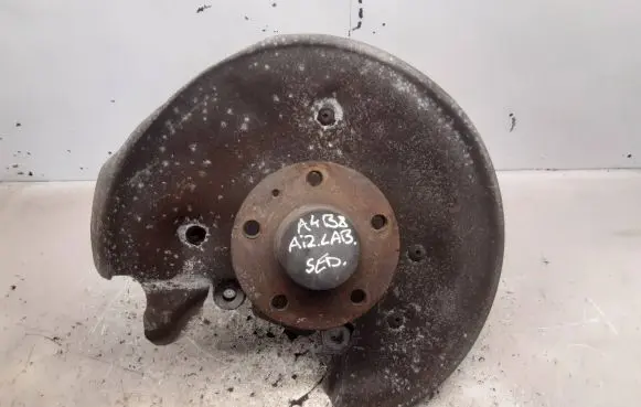 Audi A4 S4 B8 8K Rear wheel hub spindle/knuckle 