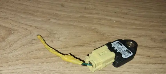 KIA Ceed Airbag deployment crash/impact sensor 959202H000