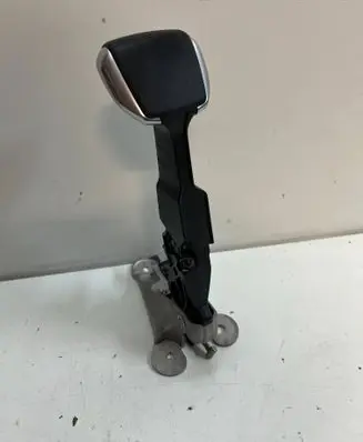 Peugeot 2008 I Hand brake release handle 98066999ZD