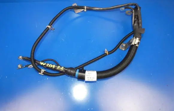 Mercedes-Benz C W205 Wires (starter motor) A2055403103 DK0040 0280750573