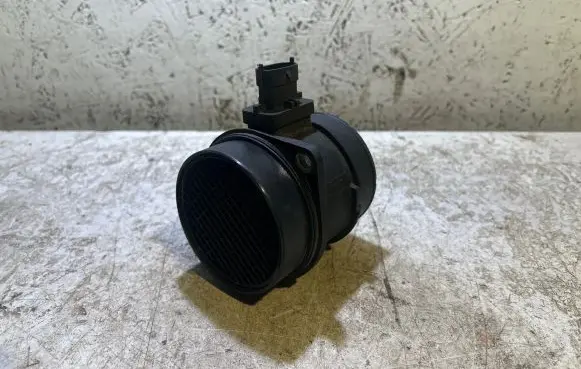 Chrysler 300C Mass air flow meter 68069532AA 0281006247 300968104