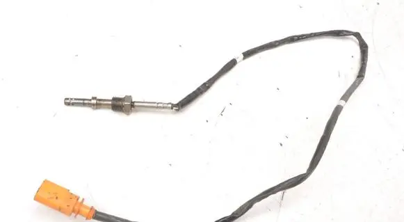 Audi A4 Allroad B8 Exhaust gas temperature sensor 4G0906088L