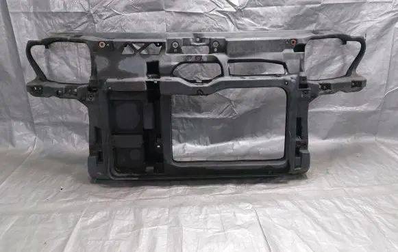Volkswagen Golf IV Radiator support slam panel 1J0805588H