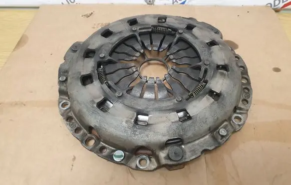 BMW 3 E92 E93 Pressure plate 7567841 21217567841
