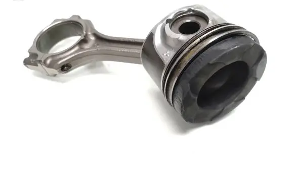 Piston with connecting rod