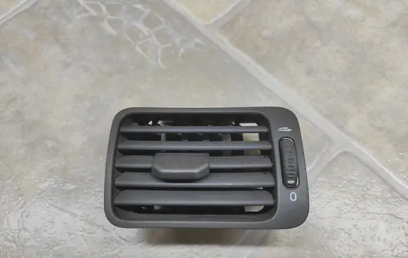 Volvo S80 Dashboard side air vent grill/cover trim 130082001