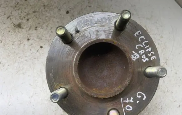 Mitsubishi Eclipse Cross Rear wheel hub