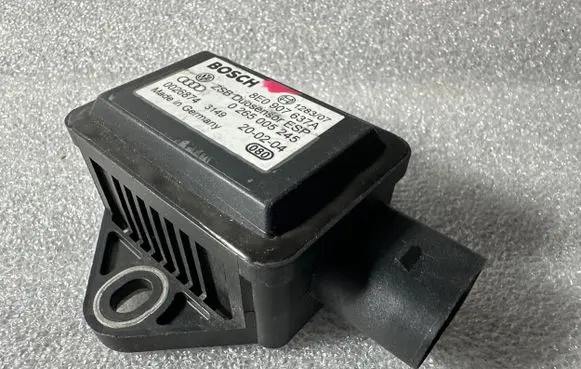 Audi A6 S6 C5 4B ESP acceleration yaw rate sensor 8E0907637A
