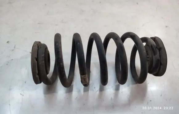 Opel Mokka X Rear coil spring