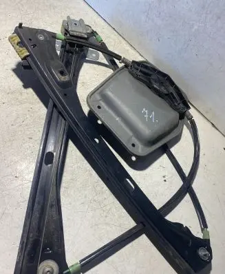 Volkswagen Golf V Front door window regulator with motor 5M0837461 1K4837461B 143837461B