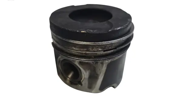Opel Corsa D Piston 