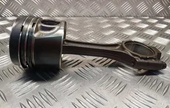 Volkswagen Golf VI Piston with connecting rod 03LA 79L98