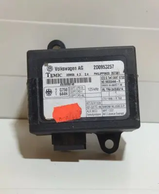 Volkswagen II LT Immobilizer control unit/module 2D0953257 96000444 0M0643