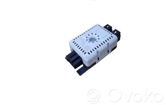 Cupra Leon Aerial antenna amplifier 5Q0035570
