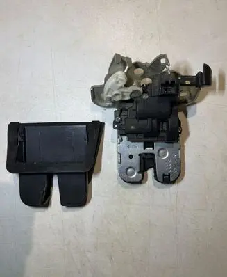Audi Q5 SQ5 Tailgate/trunk/boot lock/catch/latch 8R0827505