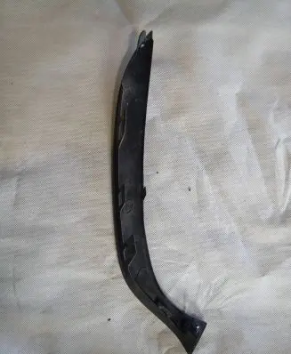 Renault Clio IV Front bumper splitter molding 260946595R