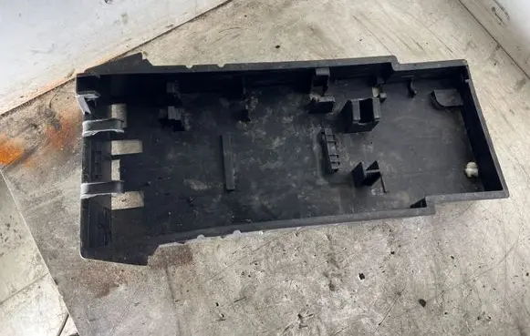 Iveco Daily 6th gen Tool box 504092088