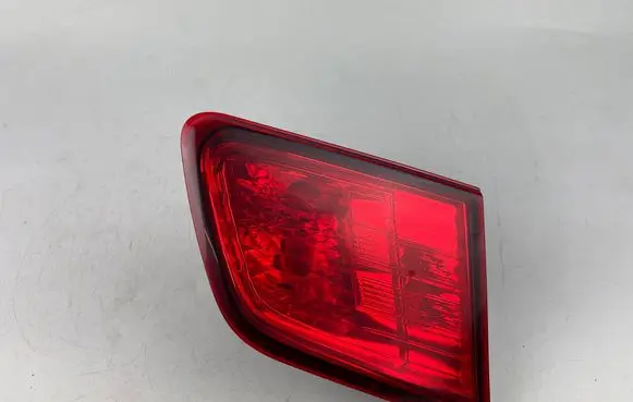 Subaru Legacy Tailgate rear/tail lights 23620071