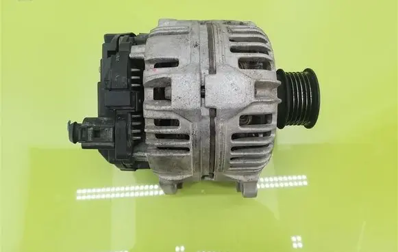Seat Cordoba (6K) Generator/alternator 037903025L