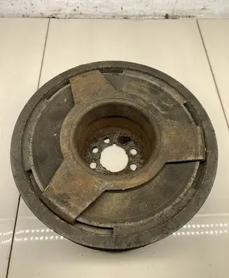 Audi A6 S6 C5 4B Crankshaft pulley 059105251M