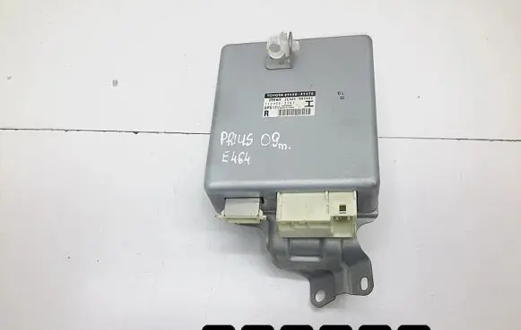 Toyota Prius (XW30) Power steering control unit/module 8965047270 1129002261