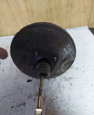 Peugeot 406 Brake booster