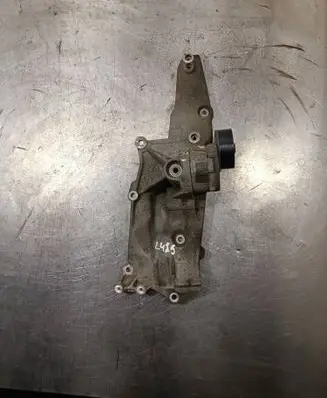 Ford Mondeo MK V Generator/alternator bracket DS7Q8D611AH
