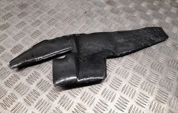 Mercedes-Benz E A207 Fender foam support/seal A2078851737