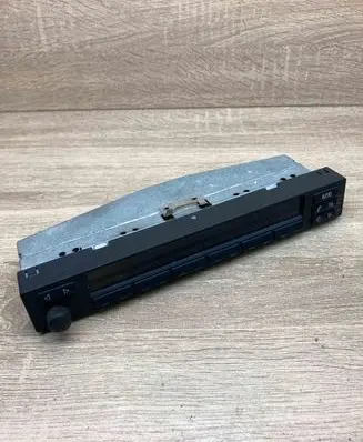 BMW 7 E38 Radio/CD/DVD/GPS head unit 8352408