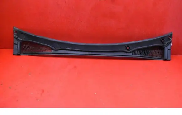 Renault Clio I Wiper trim 668115228R