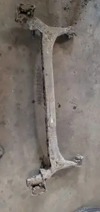 Toyota Corolla Verso E121 Rear axle beam 