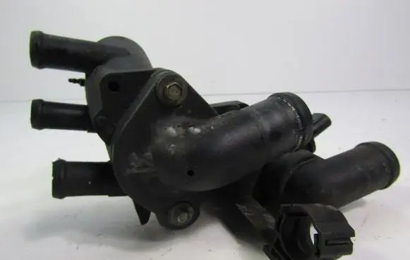 Skoda Fabia Mk1 (6Y) Thermostat housing 