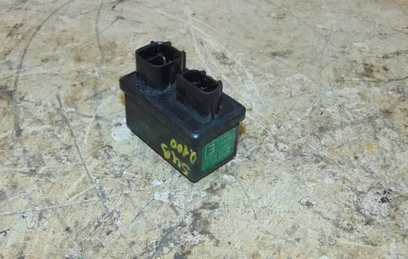 Subaru Legacy Window washer relay 86121AJ000 481657