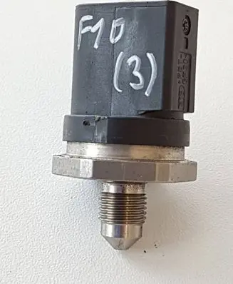 Fuel pressure sensor