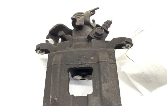 Ford Mustang VI Rear brake caliper