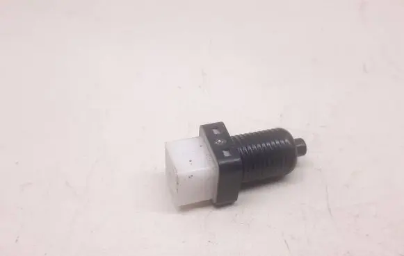 Peugeot 406 Brake pedal sensor switch