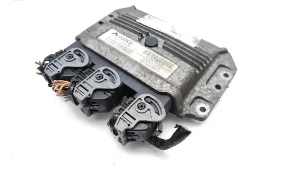 Renault Megane II Engine control unit/module 8200387138 8200528372