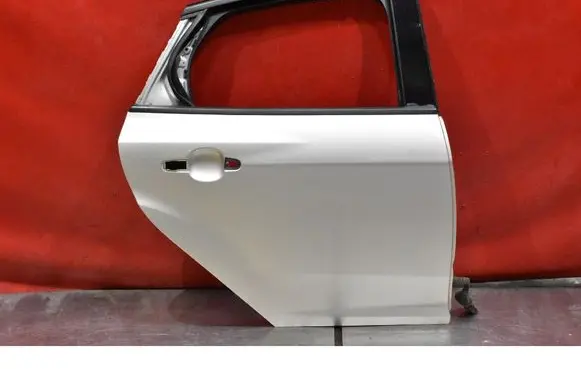 Ford Focus Rear door 